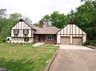 530 Phillips Ave, Browns Mills, NJ 08015