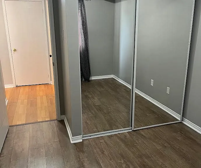 4975 Southampton Dr #143 — Photo 8