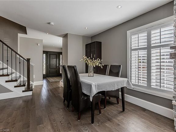 5th image of 2248 Elmside Cres
