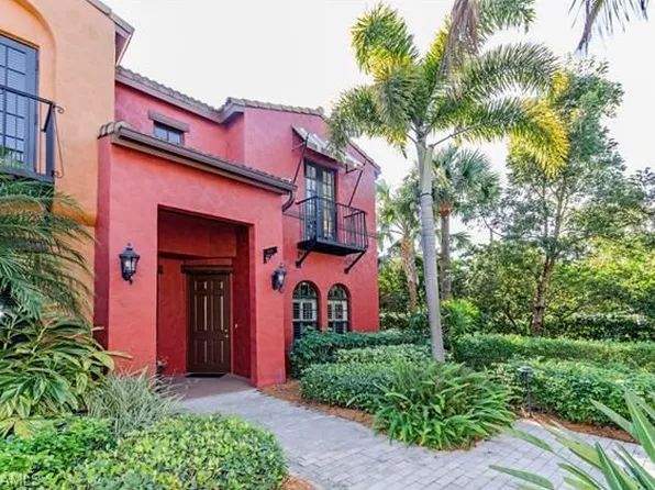 8949 Malibu St Unit 306, Naples, FL 34113