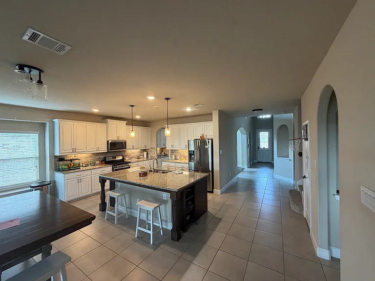 6100 Dunnlevy Dr — Photo 4