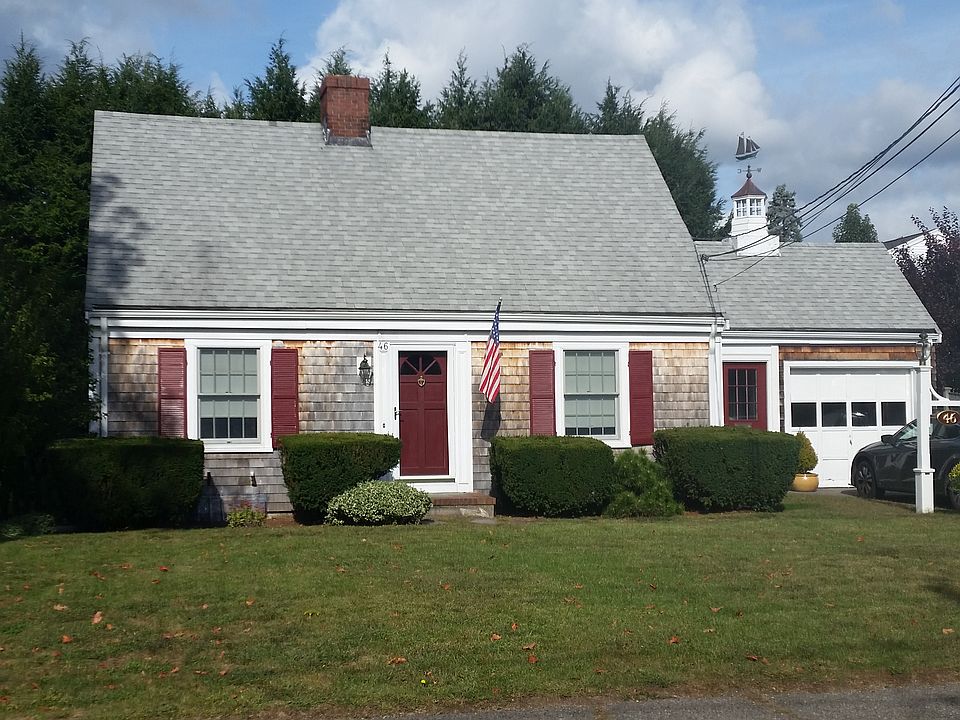 Classic New England Cape