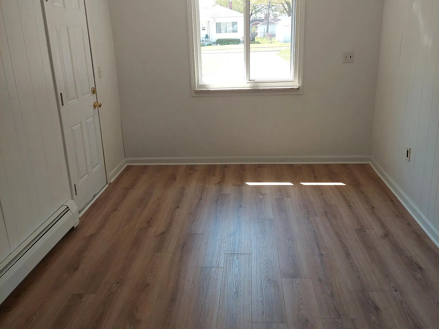 3 bed, 1196 sqft, $1,600 — Photo 2