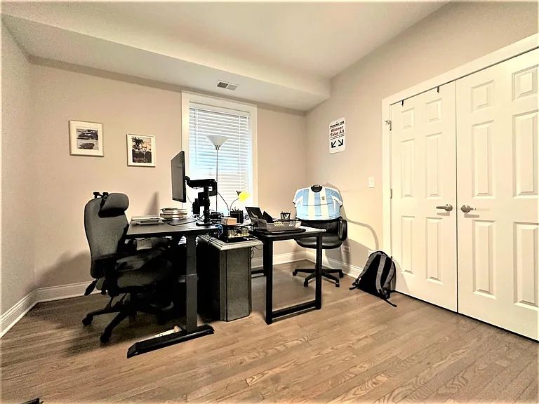 4435 N Paulina St #2 — Photo 25