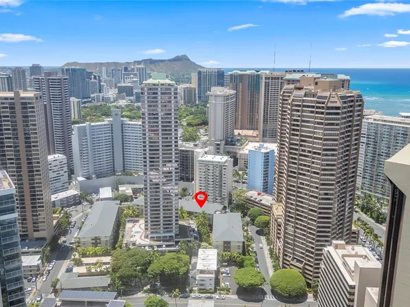 1810 Kaioo Dr APT B307, Honolulu, HI 96815