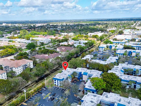 3rd image of 3150 Holiday Springs Boulevard #311