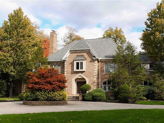 4th image of 7000 Norvale Cir E