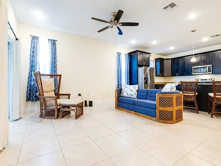 520 Nogales Ct — Photo 22