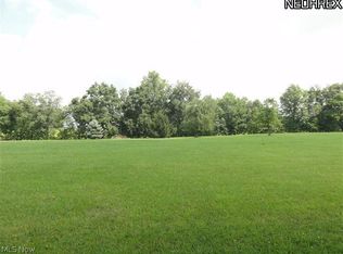 Brumbaugh St NW, North Canton, OH 44720