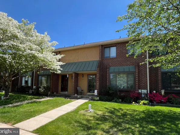 137 Conway Ct, Exton, PA 19341
