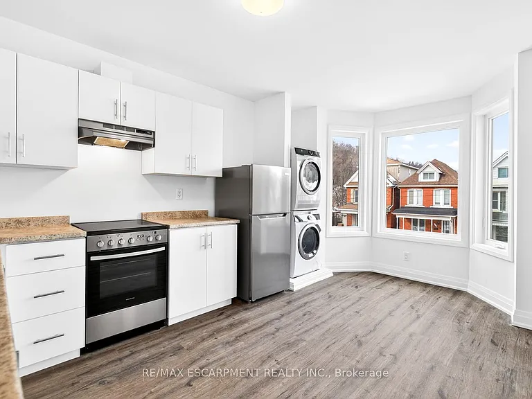 253 Saint Clair Blvd #2 — Photo 9