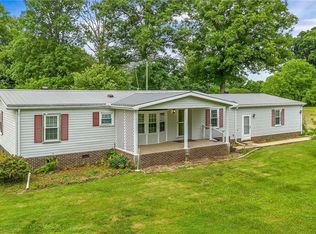 2891 Greenhorn Rd, Roaring River, NC 28669