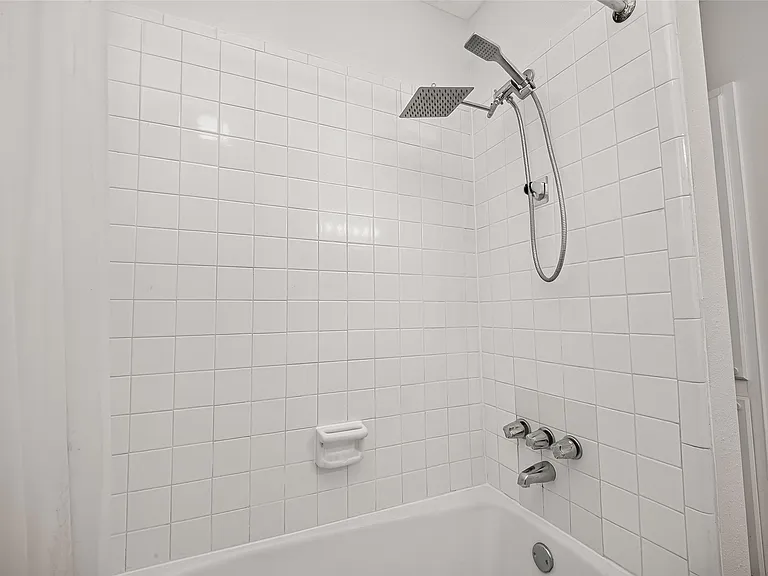 10383 Briar Forest Dr — Photo 39