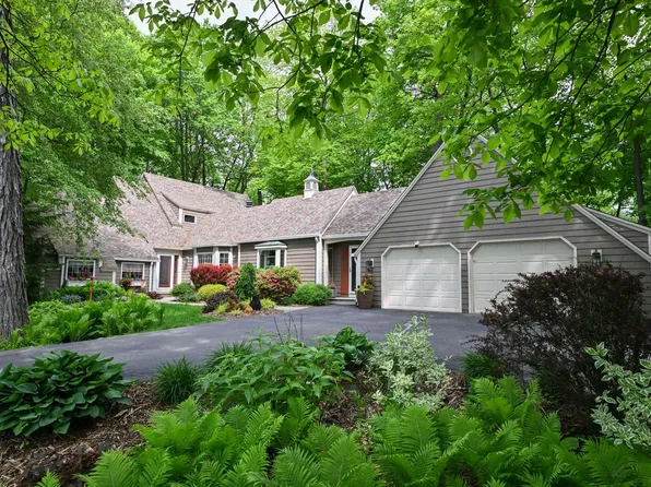 3554 Cranberry LANE, Racine, WI 53404