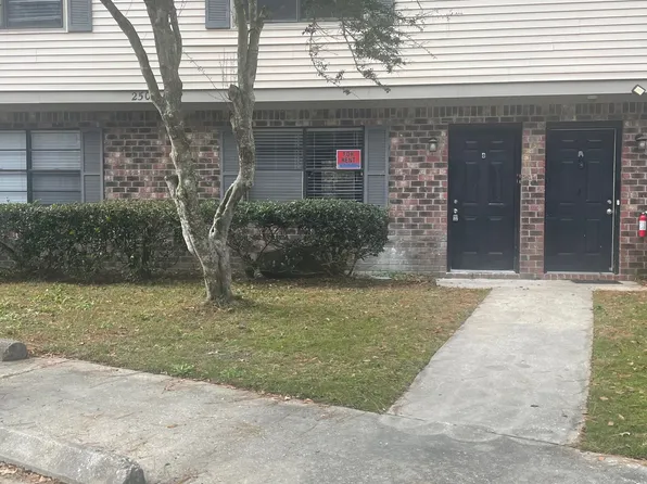 250 Luden Drive, 250 Luden Dr #825713cdb, Summerville, SC 29483