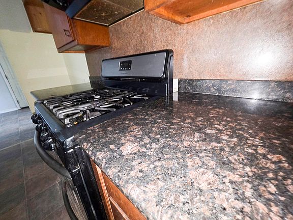 4th image of 408 S Harlin Drive