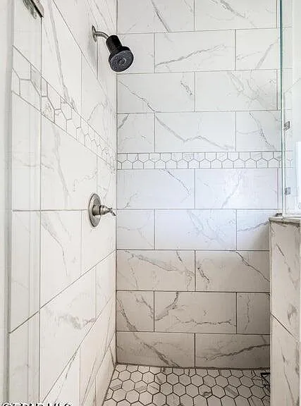329 Samuel Vista St — Photo 16
