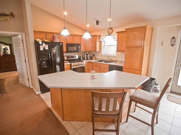 5th image of 1602 Chinook Dr