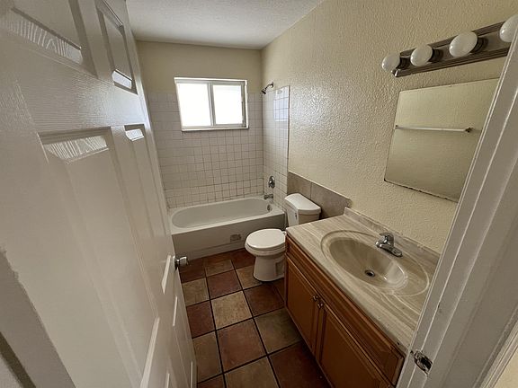 4th image of 2820 Avenue S APT 9