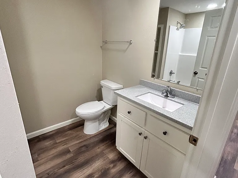 3416 Finley Ave — Photo 6
