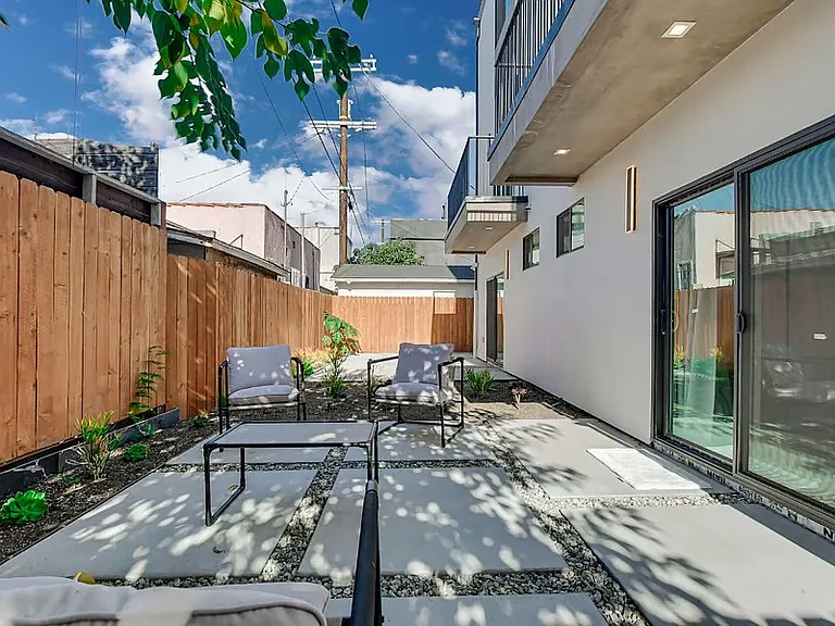 2121 S West View St #2 — Photo 1