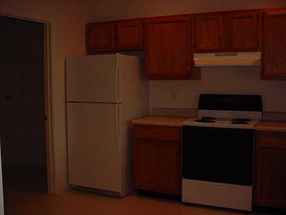4th image of 5057 Huntington Cir