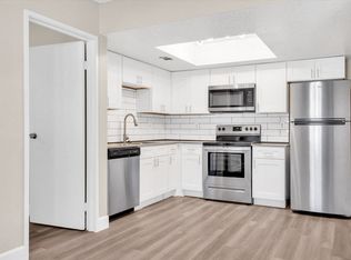 3950 Mountain Vista St #265, Las Vegas, NV 89121