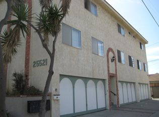 25521 Western Ave, Lomita, CA 90717