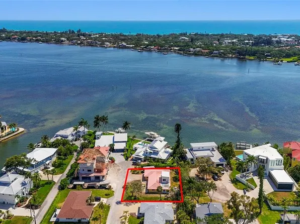 1613 Idle Ln, Sarasota, FL 34231