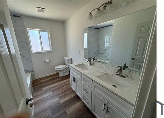 2nd image of 226 E Edmundson Ave #1