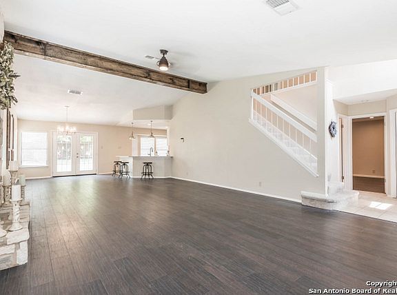 5th image of 3331 Tavern Oaks St