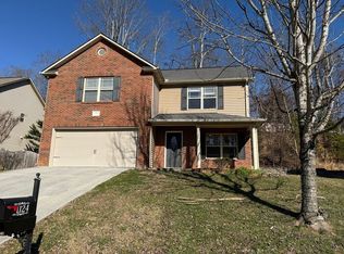 1124 Gilbert Station Ln, Knoxville, TN 37932