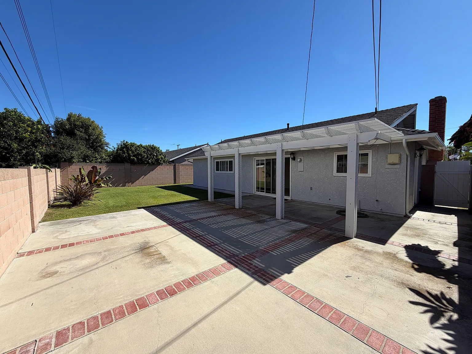 3 bed, 1428 sqft, $4,795 — Photo 3