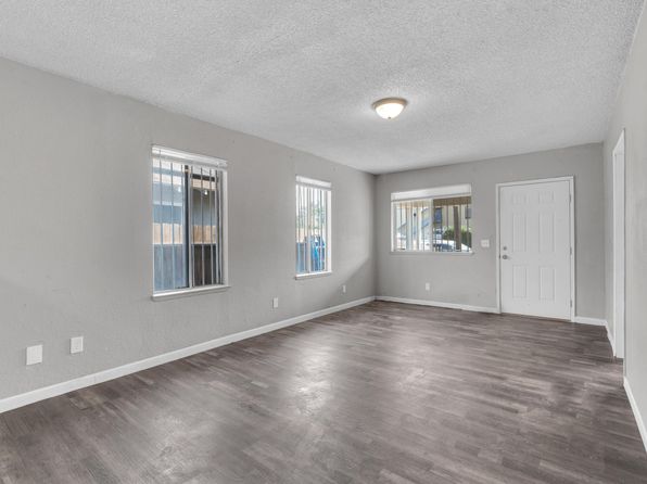 fresno-california-447290759 picture