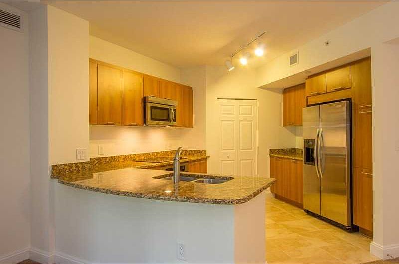 1st image of 510 NW 84th Ave APT 228