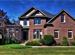 21 Club Valley Estates Rd, London, KY 40741