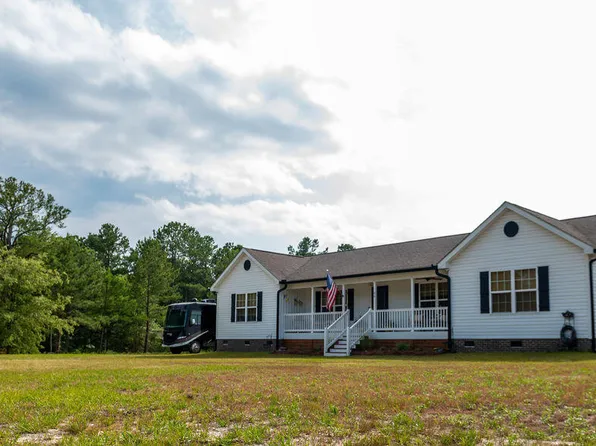 86 Weeks Rd, Trenton, SC 29847