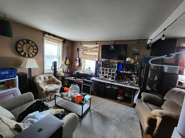 2120 Minnehaha Ave #4 — Photo 2