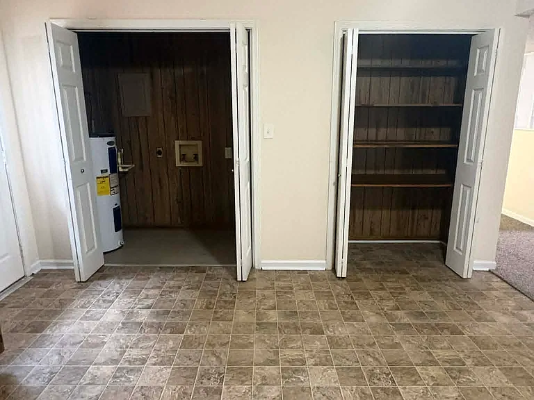 1712 McGregor Ct #D — Photo 5