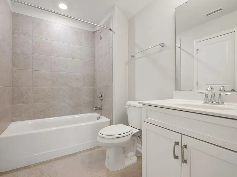 7702 Litcham Dr — Photo 25