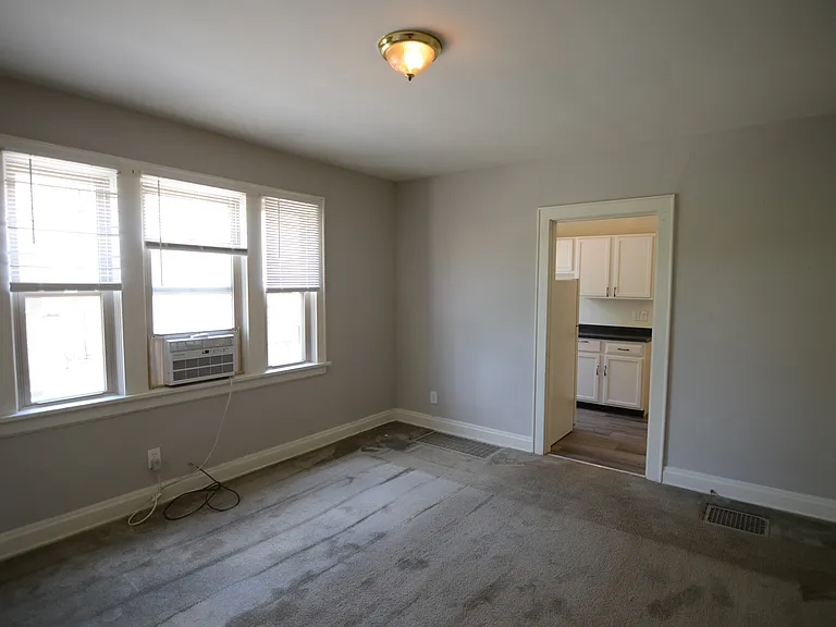 6619 Bantry Ave — Photo 3