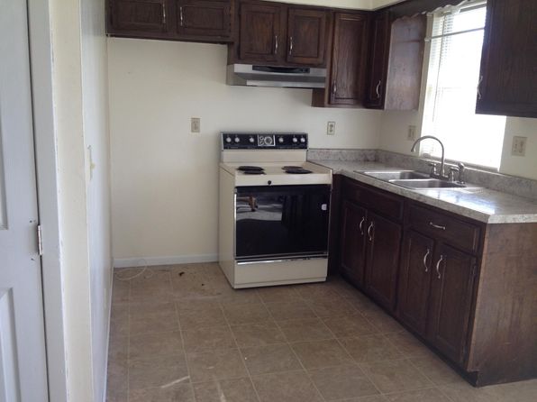 350 W 4th St