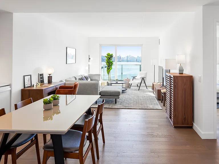 Newport Rentals — Photo 290