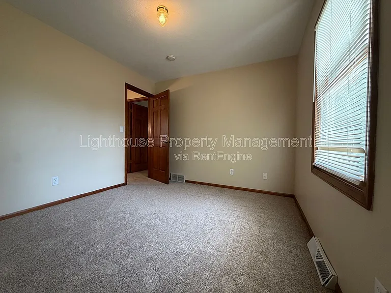 3696 Senna Dr NE — Photo 21