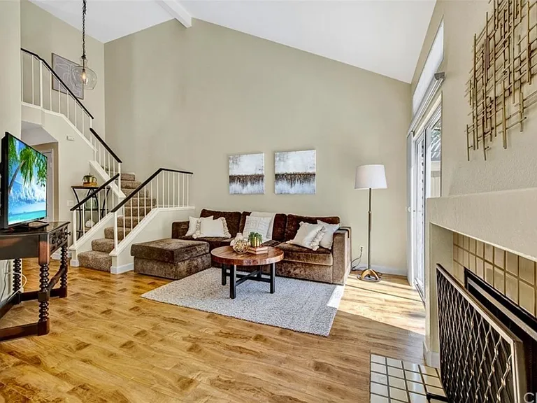 5847 E Rocking Horse Way — Photo 7