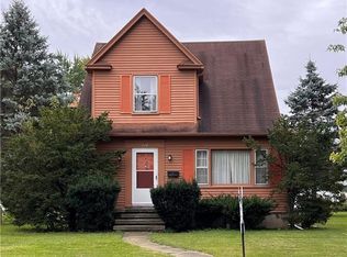 114 E 6th St, Perrysburg, OH