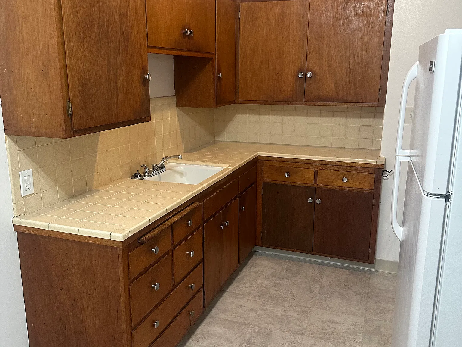 1 bed, 675 sqft, $1,820 — Photo 4