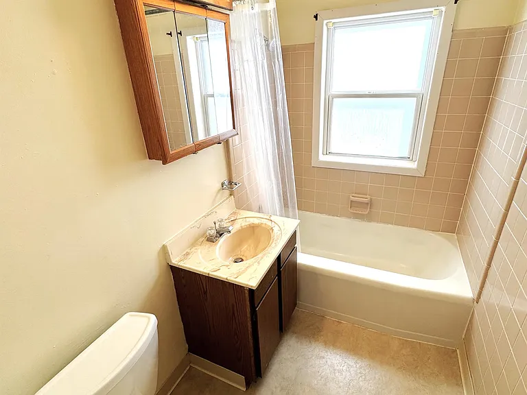 Tiled Tub-Shower