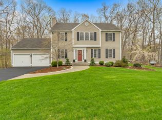 8 Walkley Ml, Clinton, CT 06413