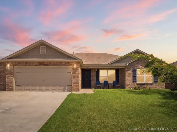 1204 E Richmond St, Broken Arrow, OK 74012